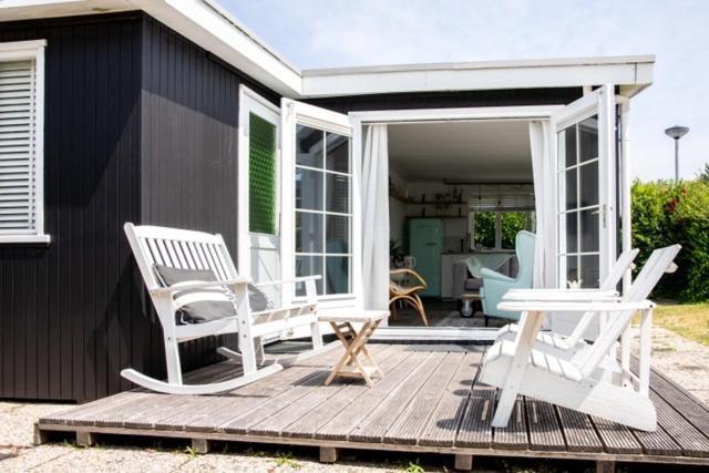 Strand-Chalet Luna - 700 Mtr Van Het Strand Van Ouddorp Esterno foto